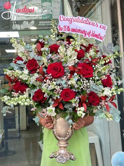 Bình hoa hồng Ecuador - Sắc đỏ yêu kiều