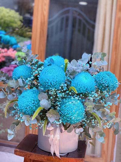 Hộp hoa cúc mẫu đơn xanh xinh xắn