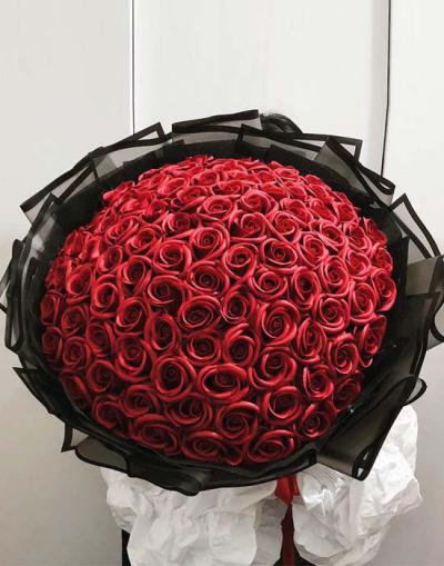 Mách bạn cách làm hoa hồng sáp vô cùng đơn giản