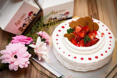 Top 5 shop hoa tươi và bánh sinh nhật đẹp nhất tại TP.HCM