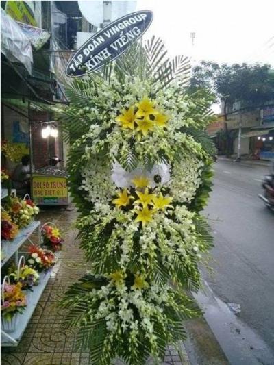 Shop bán hoa chia buồn tại quận Tân Bình giá rẻ