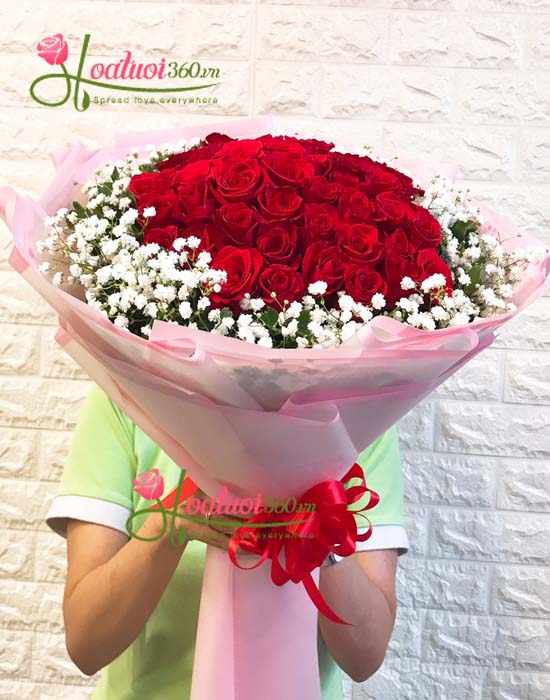 Hoa hồng đỏ tượng trưng cho tình yêu mãnh liệt là loài tình yêu và cũng là hoa cảm ơn