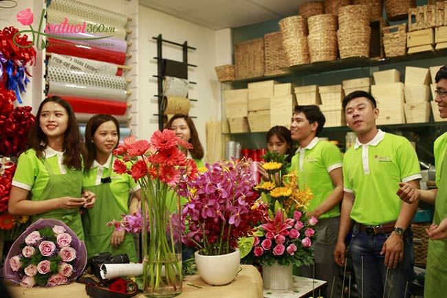 Hoa tươi 360 tuyển dụng nhân viên phụ việc shop hoa