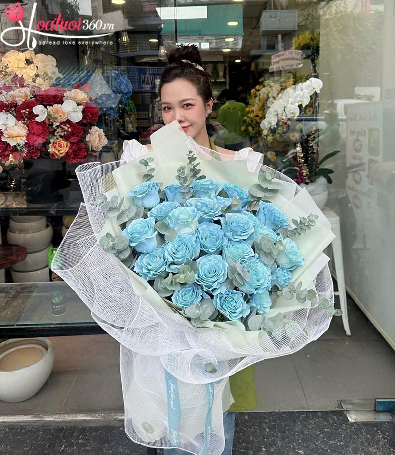Hoa hồng loài hoa màu xanh dương quyến rũ 