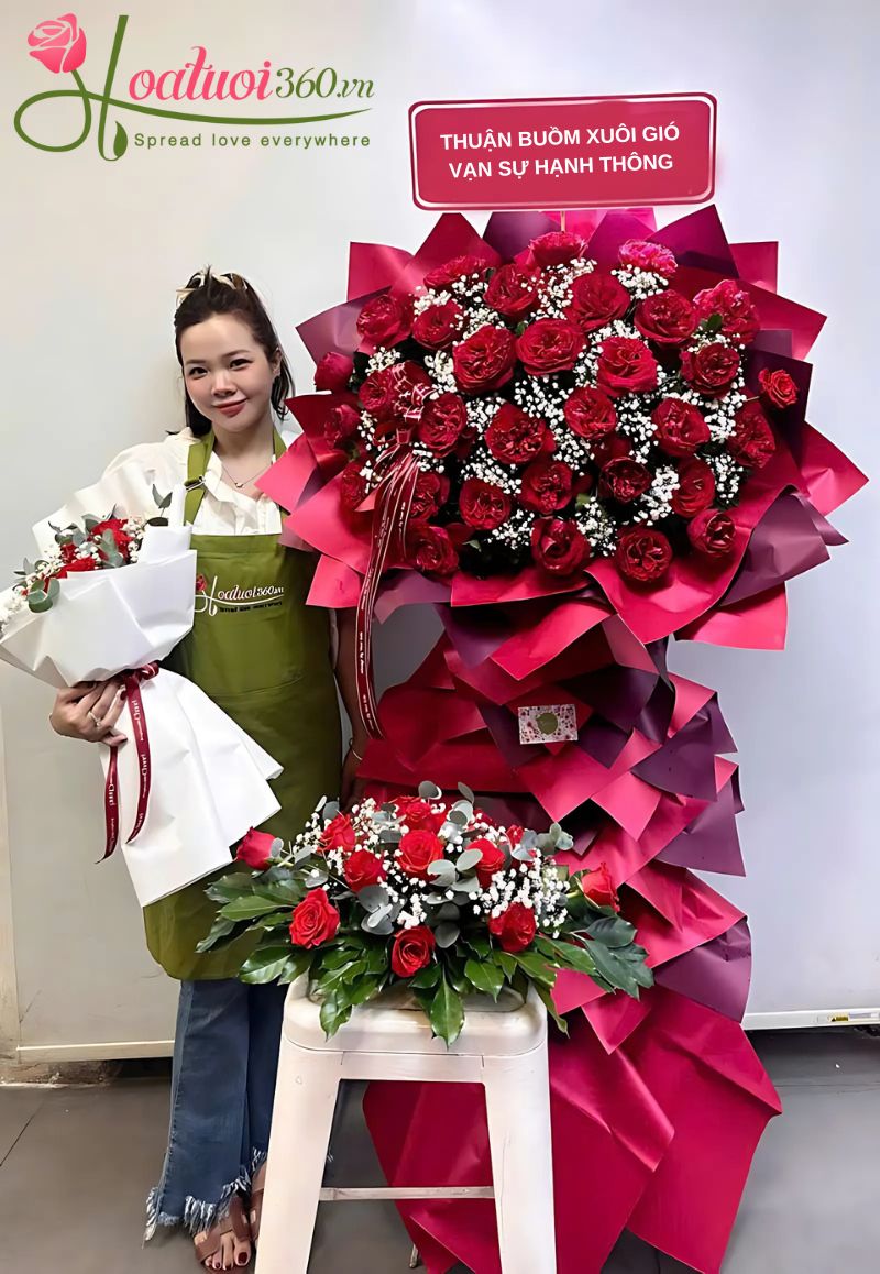 Hoa khai trương hồng phát màu đỏ