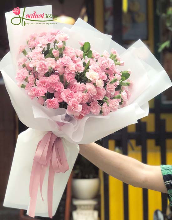 Bó hoa cẩm chướng tặng sinh nhật của tiệm hoa tươi phường Minh Phụng