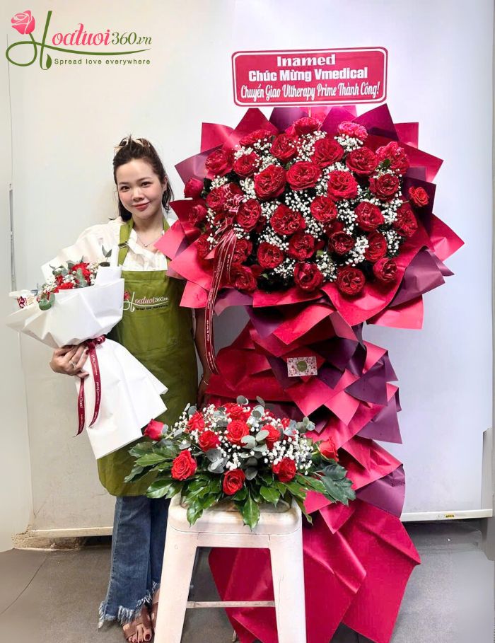 Kệ hoa chúc mừng đối tác khánh thành tại Khu chế xuất Phú Vinh