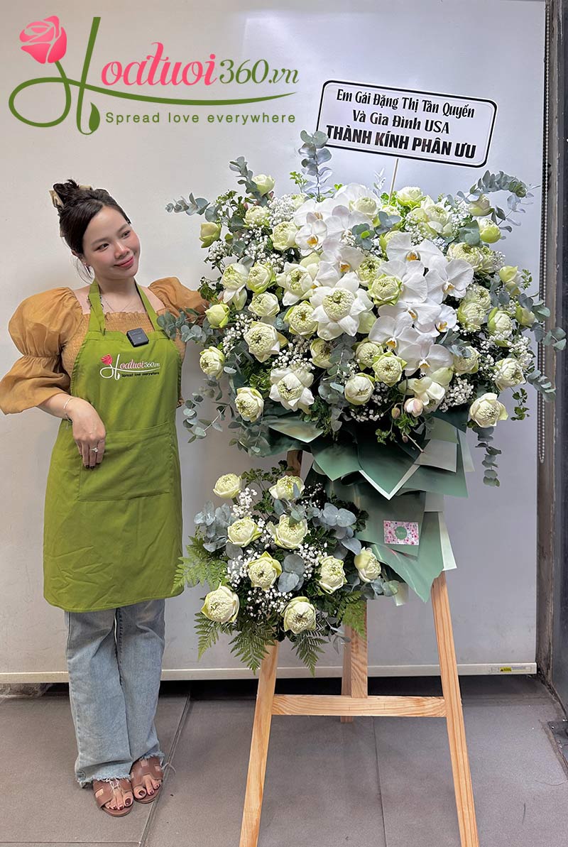 Vòng hoa chia buồn giao nhanh tại quận 6