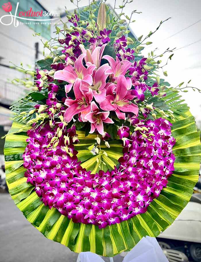 Vòng hoa lan chia buồn viếng tang quận 7