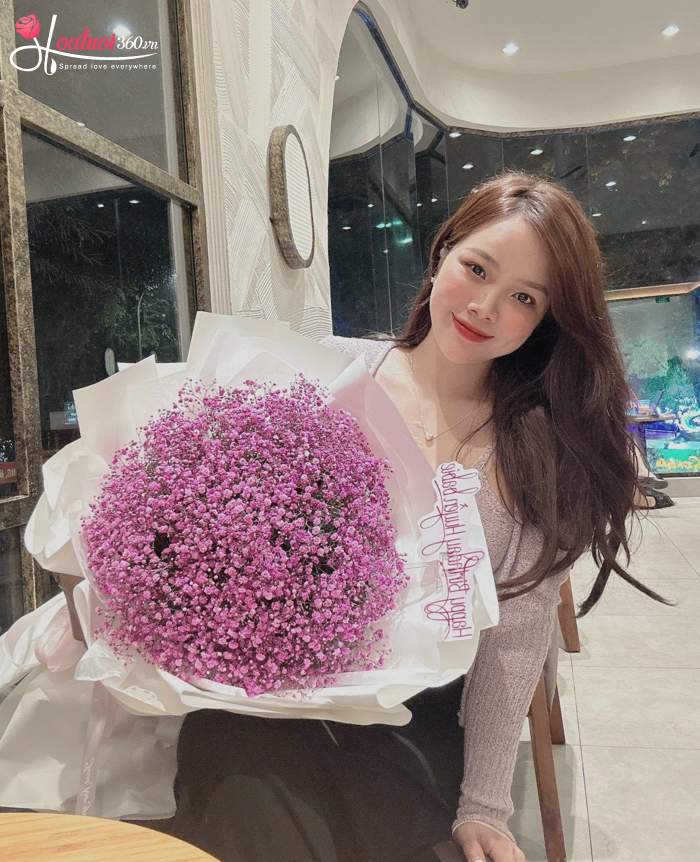 Bó hoa baby tím tặng đồng nghiệp nữ ngày 20/10