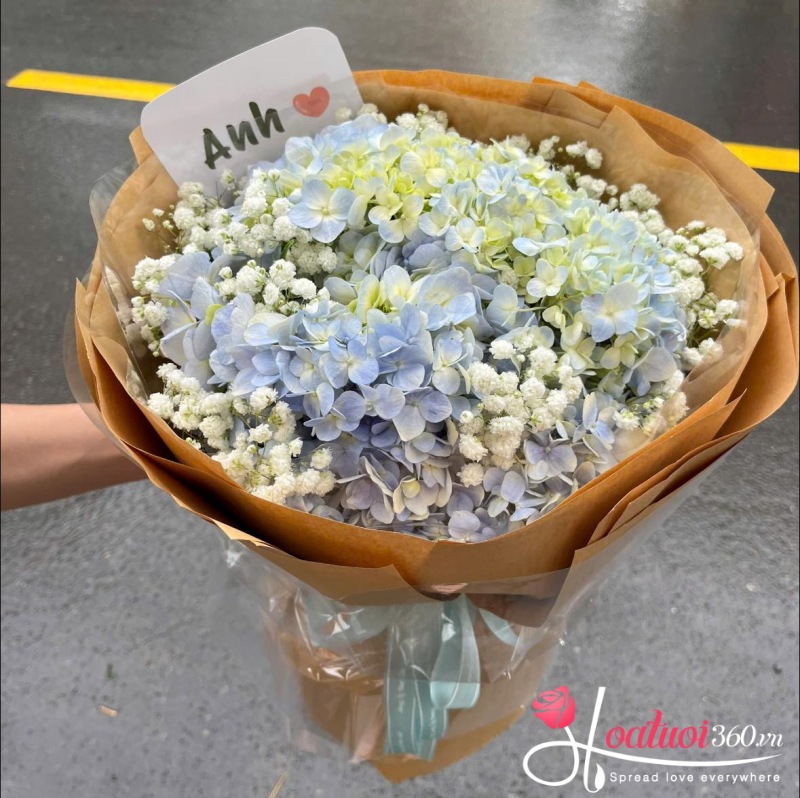 Bó cẩm tú cầu xanh dáng tròn