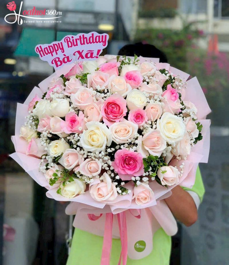 Bó hoa hồng mix chúc mừng