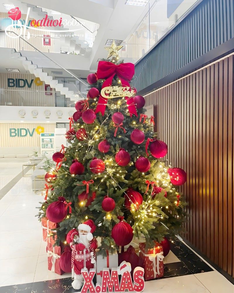 cây thông noel cho sảnh văn phòng