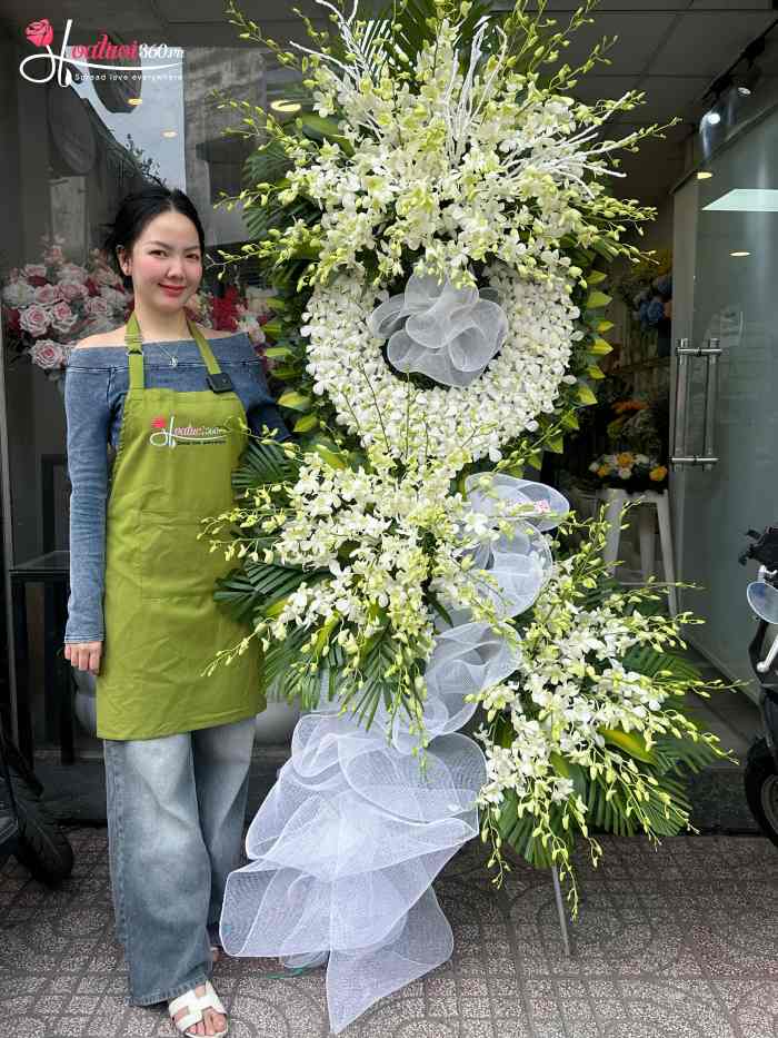 Đặt hoa chia buồn tại cửa hàng hoa Phường Bình Tân TPHCM