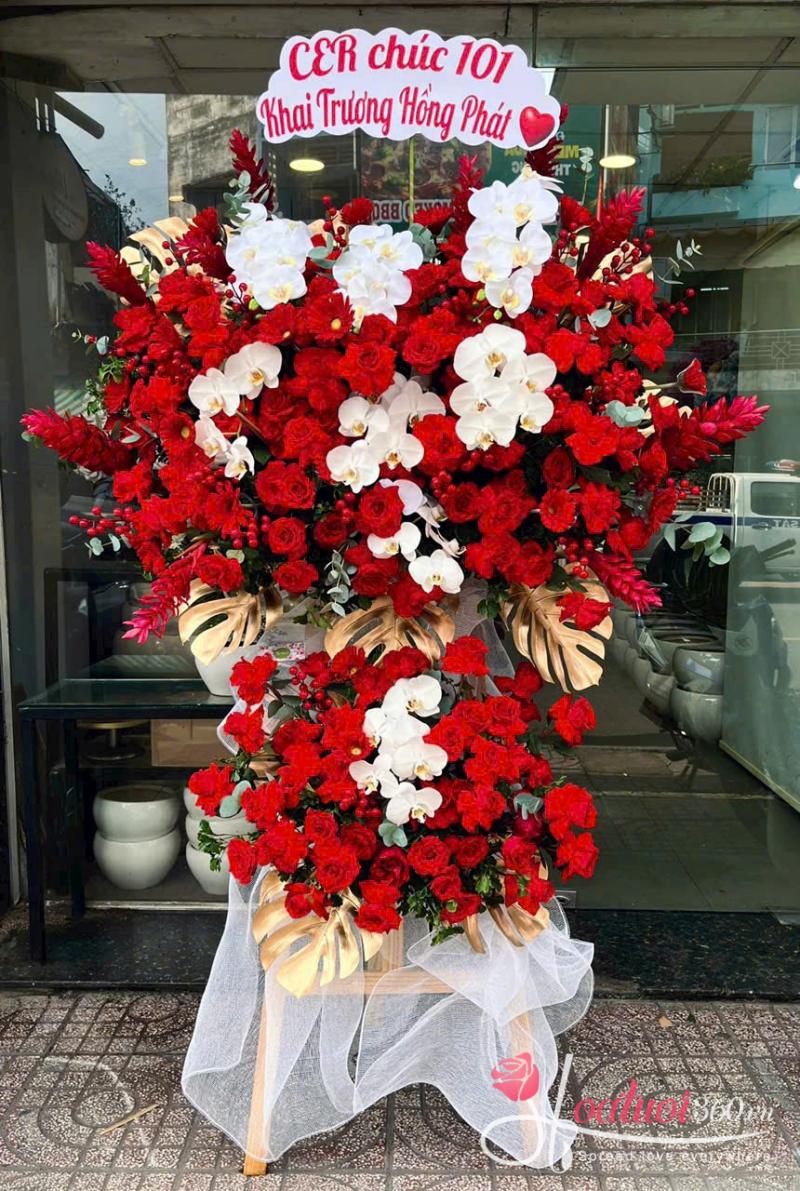 Kệ hoa mừng tiệc tất niên công ty