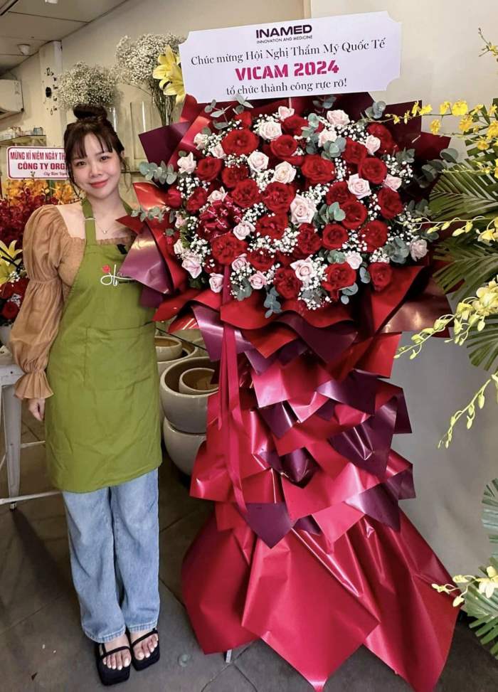 Kệ hoa mừng khai trương hiện đại 