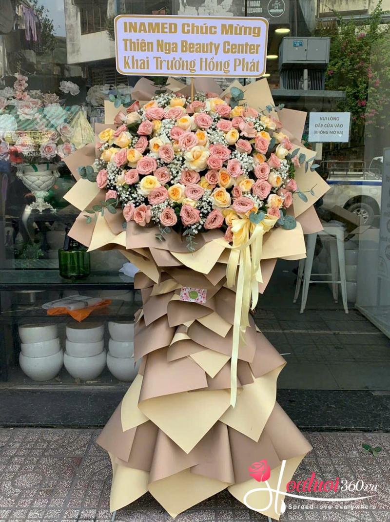 kệ hoa khai trương tone be