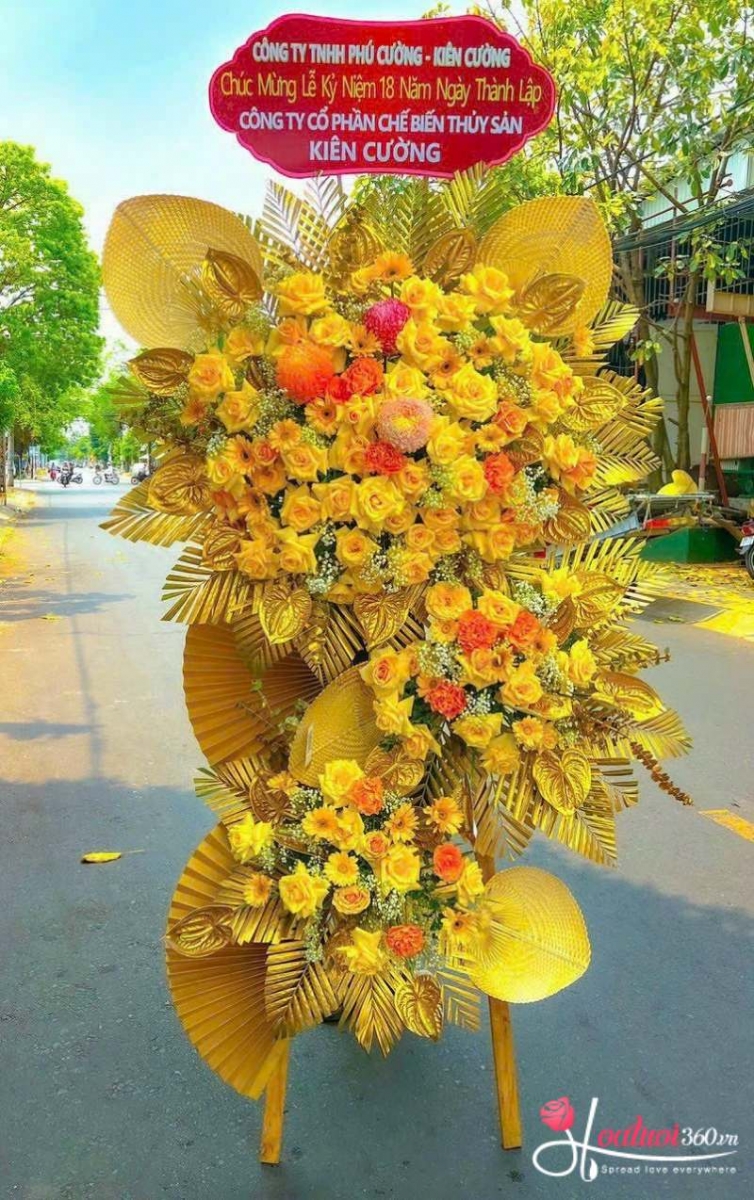 Kệ hoa khai trương tone vàng Hoàng Kim Đại Cát