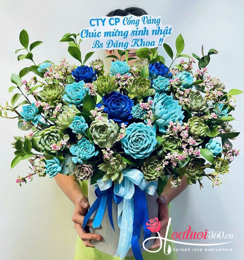 Tặng hoa cao cấp cho đối tác