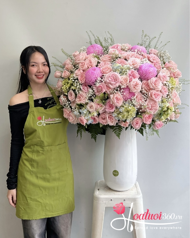 Mẫu bình hoa chúc mừng thành công sang trọng tại Vũng Tàu