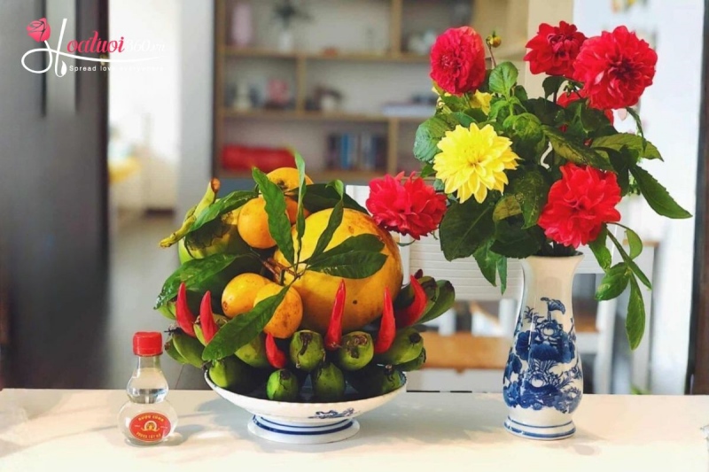 Chưng bông ngày tết với hoa thược dược