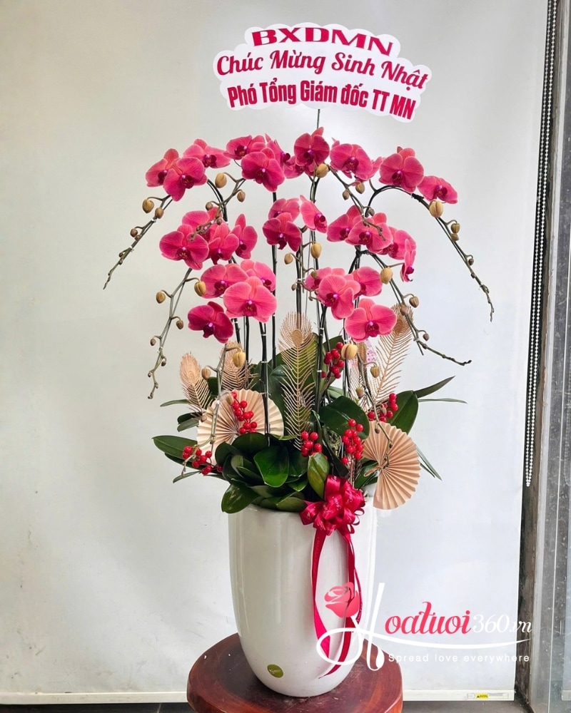 hoa tặng quốc tế đàn ông