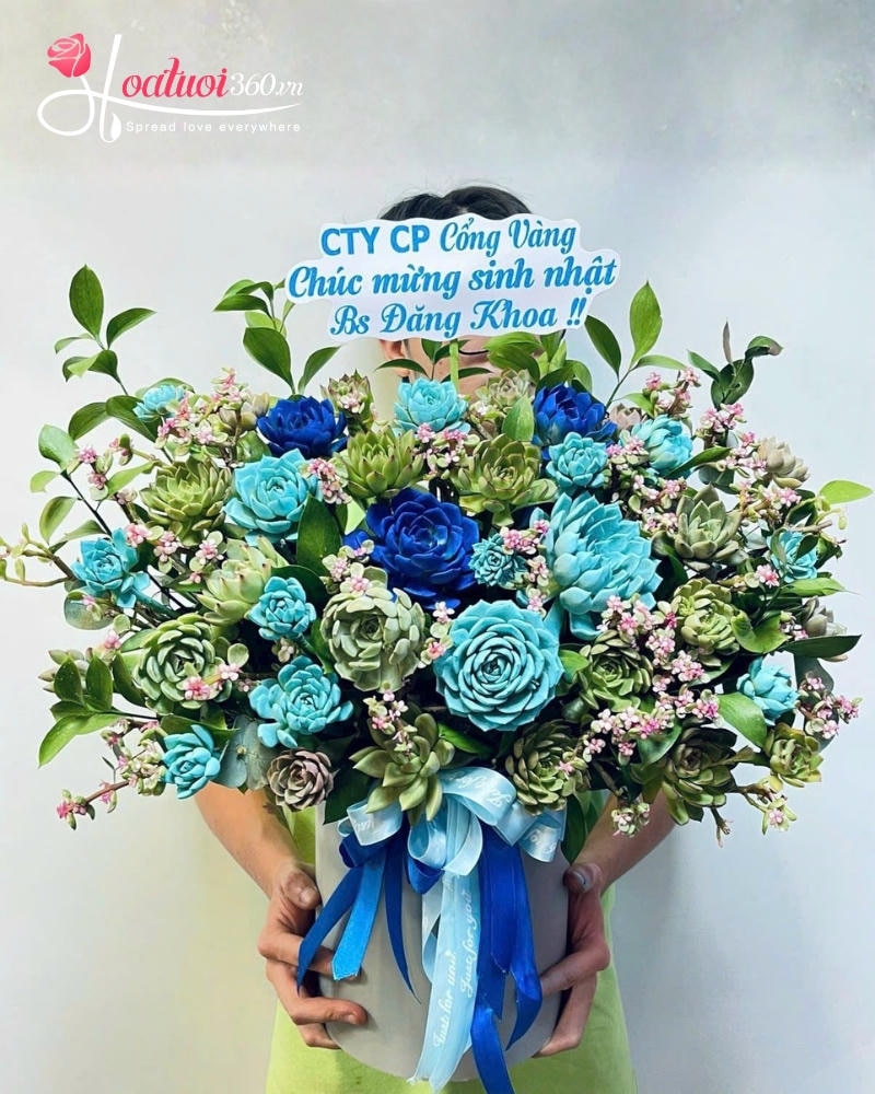 Tại sao nên gửi hoa chúc mừng ngày thầy thuốc Việt Nam