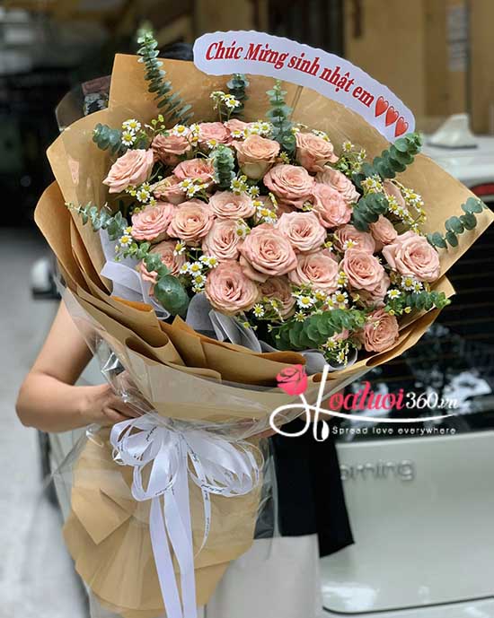 Bó hoa sinh nhật ngọt ngào tại shop hoa Phú Nhuận