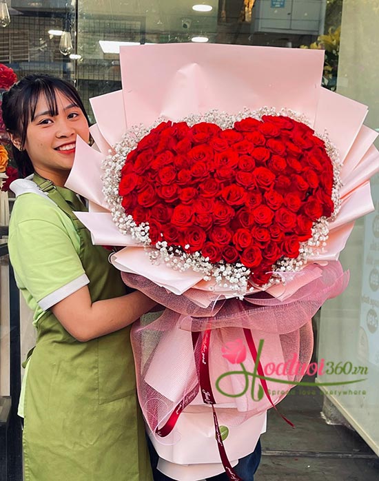 Mẫu hoa sinh nhật tại cửa hàng Hoa tươi Tân Bình