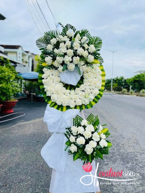 Vòng hoa chia buồn màu trắng - Dấu yêu còn mãi