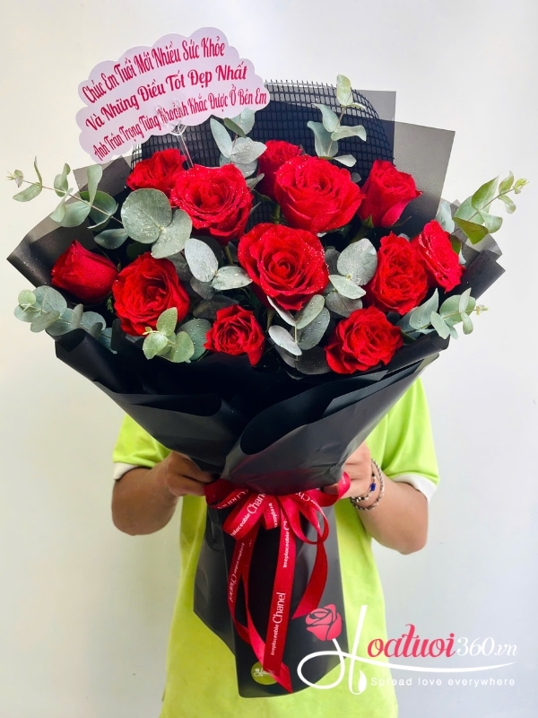 Bó hoa hồng đỏ - Cảm ơn vì đã ở bên