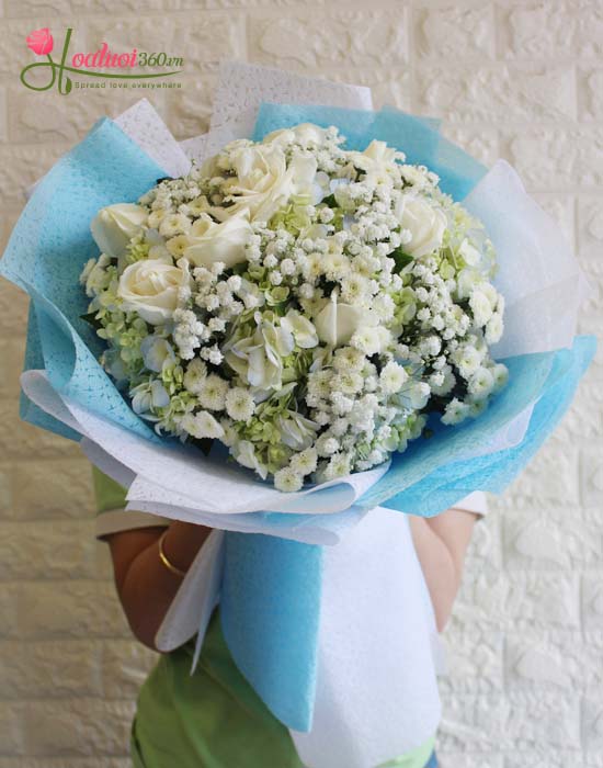 Bó hoa cẩm tú cầu kết hợp hoa hồng trắng đặc sắc