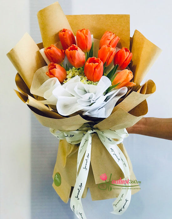 Bó hoa tulip cam - Sắc hoa nồng nàn