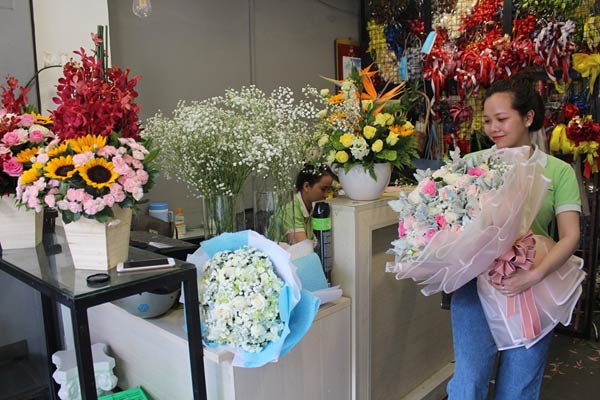 cửa hàng hoa tươi Hòa Bình
