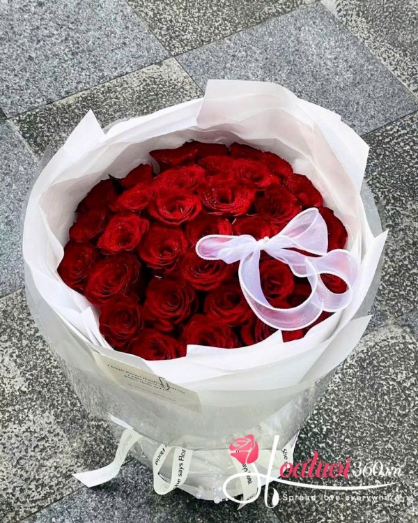 Bó hoa hồng đỏ tròn - Lời yêu ngọt ngào