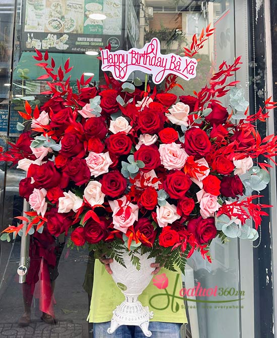 Hoa Tươi 360 - địa chỉ bán hoa hồng ecuador giá rẻ tại Tp.HCM