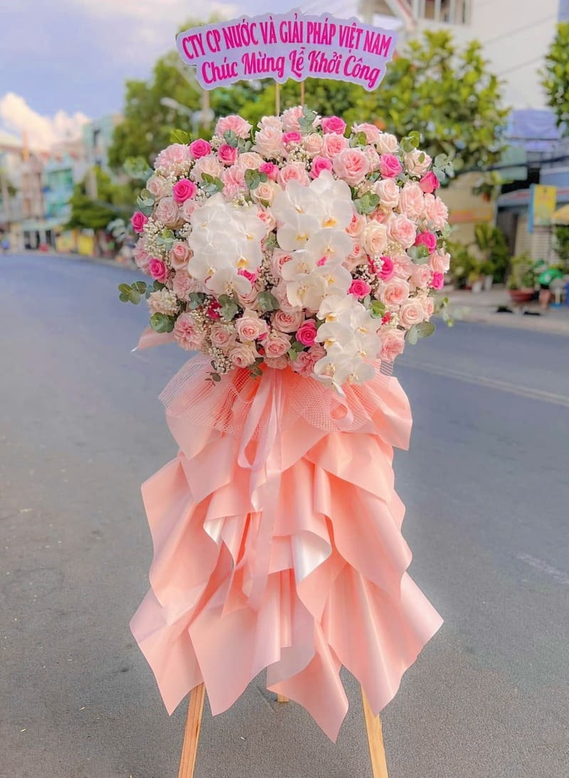 Hoa khai trương giao nhanh trong 60 phút trên toàn quốc
