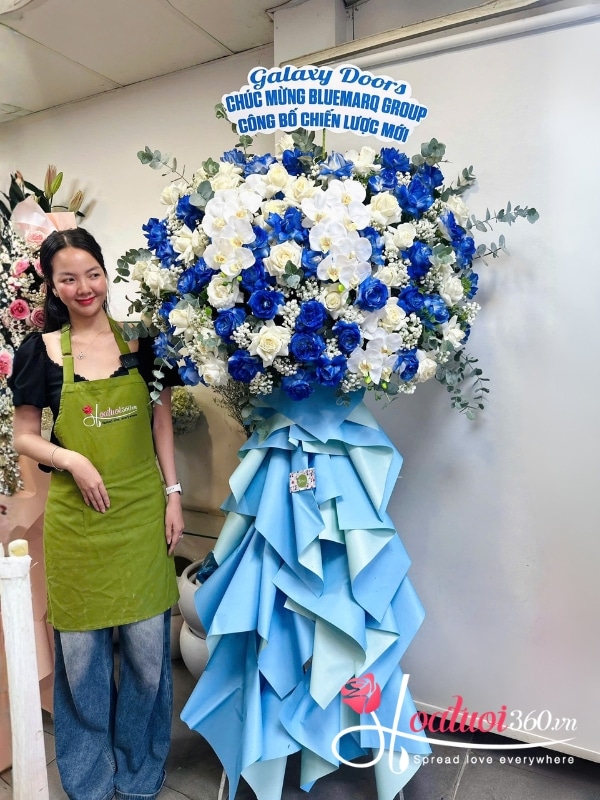 Kệ hoa khai trương tone xanh - Khát vọng xanh ngời