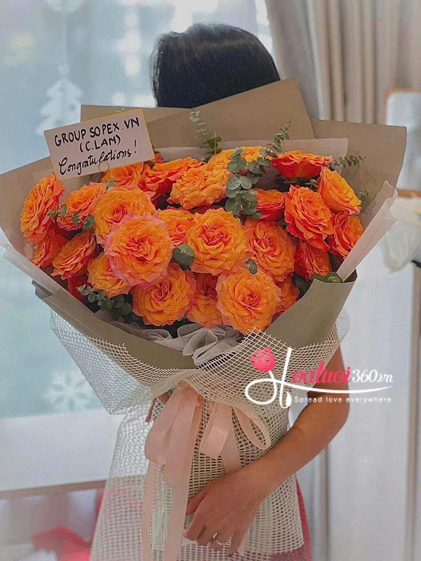 Bó hoa hồng cam - Thế giới muôn màu