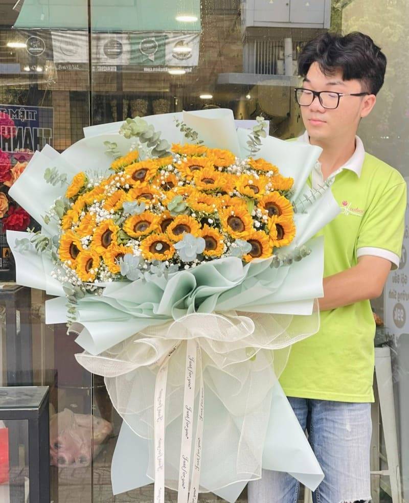Bó hoa hướng dương tươi sáng rực rỡ tặng sinh nhật 