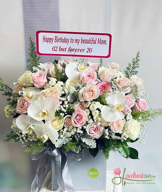Hộp hoa chúc mừng - Best wishes for mom
