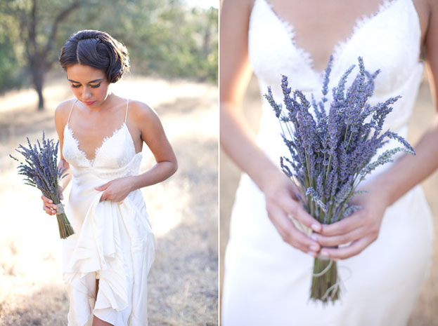 hoa cưới cầm tay lavender