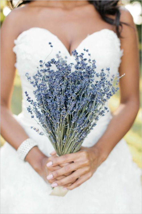 Địa chỉ đặt hoa cưới lavender tphcm