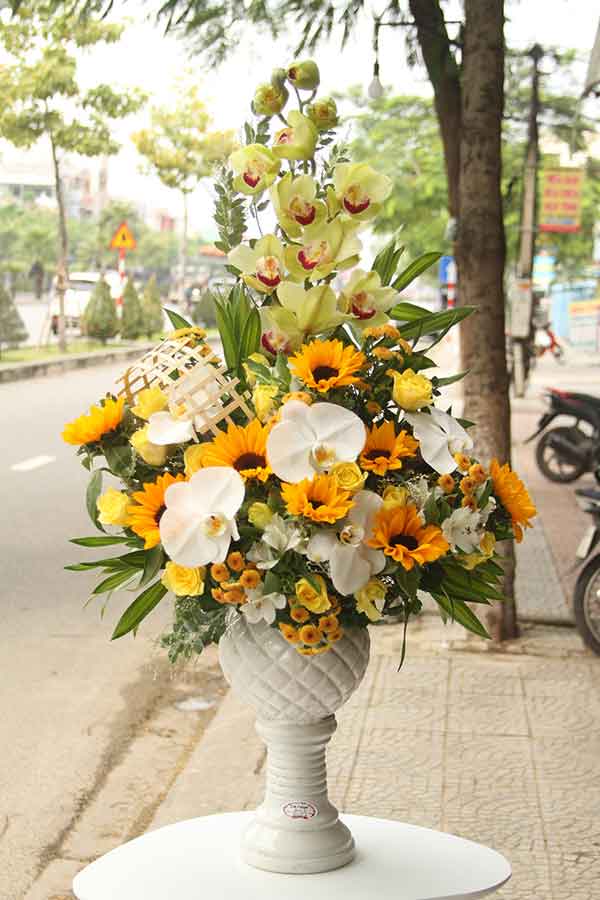 Hoa đại sảnh sang trọng