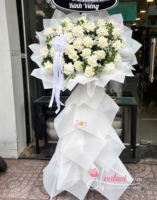 Kệ hoa chia buồn- Sự chia ly